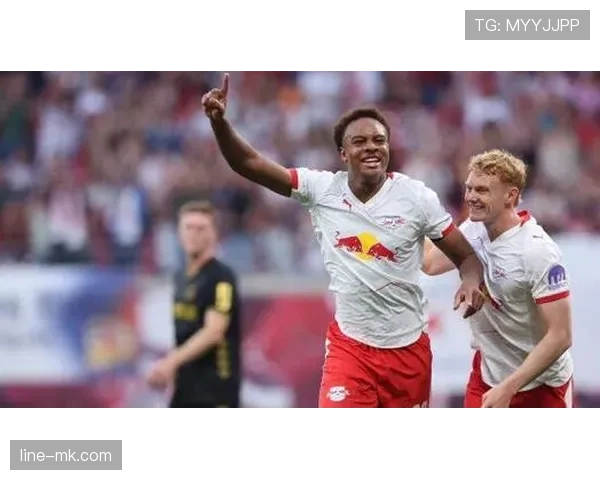 穆西亚拉闪耀德甲，状态回暖助球队冲击冠军宝座